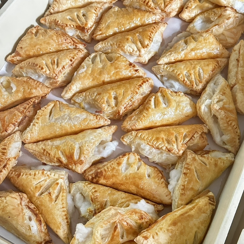 พาย Sweet Pie Savory Pie - แป้งกรอบ ไส้แน่น อบสด ส่งทั่วกรุงเทพ